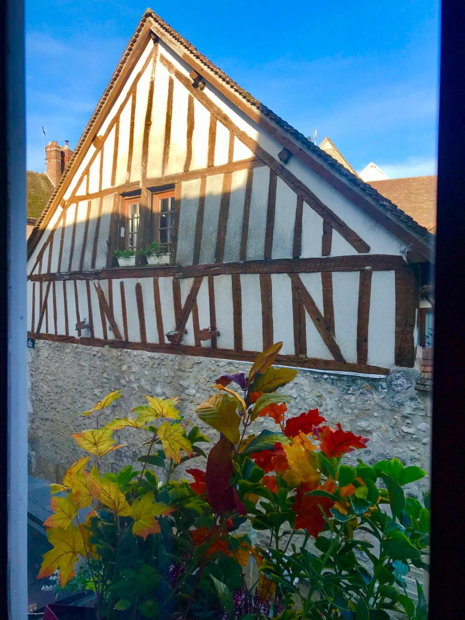 L'Elegance Au Coeur Du Medieval Apartman Provins Kültér fotó